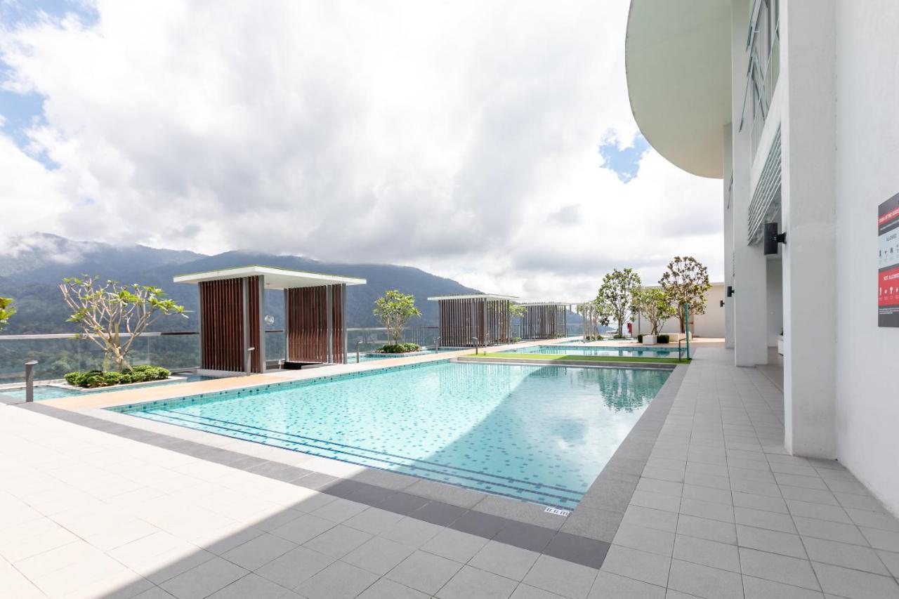 Double Story In The Sky - Genting Windmill Duplex Suite Dataran Tinggi Genting Bagian luar foto