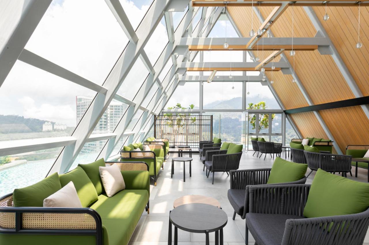 Double Story In The Sky - Genting Windmill Duplex Suite Dataran Tinggi Genting Bagian luar foto